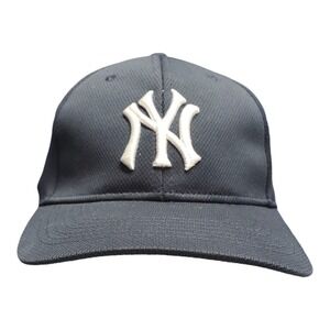 New‎ York Yankees Baseball Hat Mens One Size Navy OC Sports MLB Adjustable